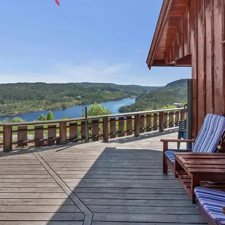 בית נופש Trondbu By Interhome