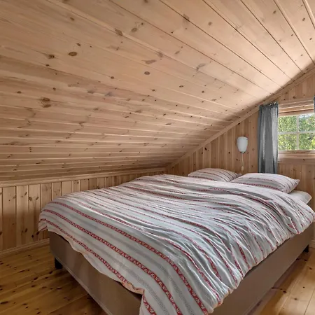 Trondbu By Interhome * Madland