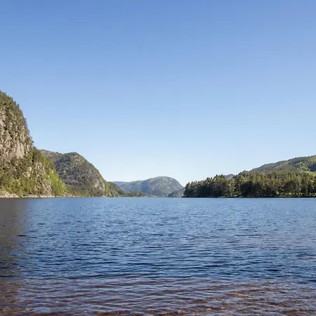 בית נופש Trondbu By Interhome